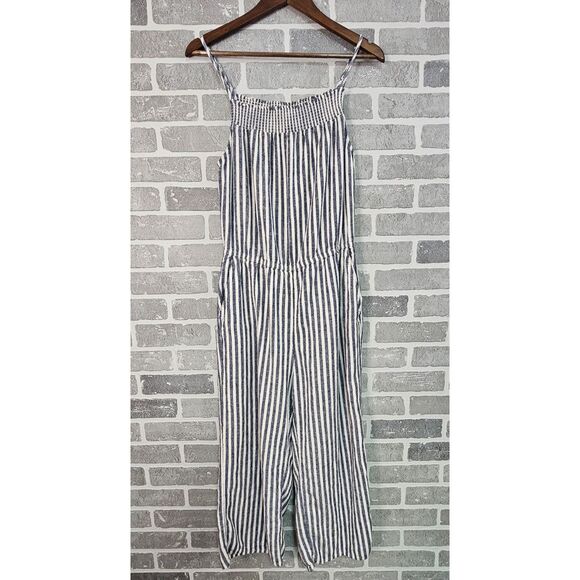 Old Navy Striped Smocked Jumpsuit Medium Linen Sleeveless Summer Beach Vacation‎ - Picture 1 of 12